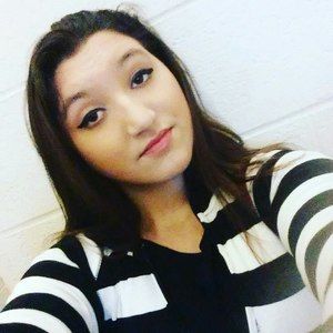 Meet your Posher, Gena